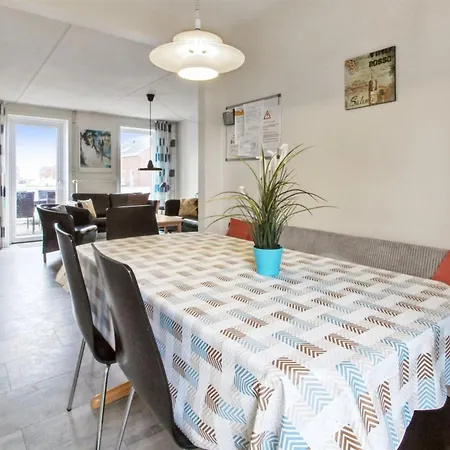 Tinna - 2-3km From The Sea By Interhome アパート