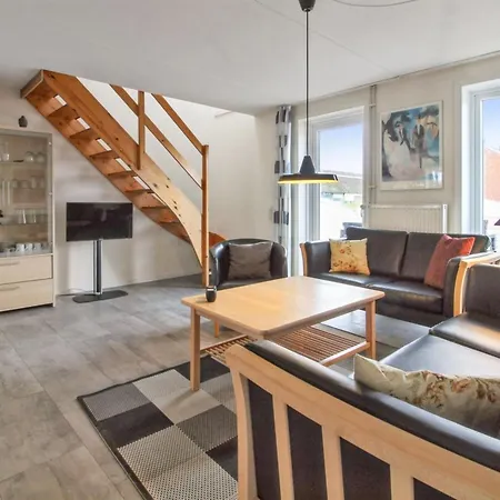 アパート Tinna - 2-3km From The Sea By Interhome